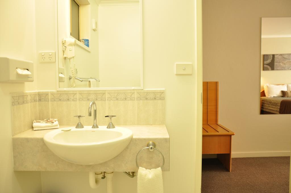 Chittaway Motel Tuggerah Exteriör bild