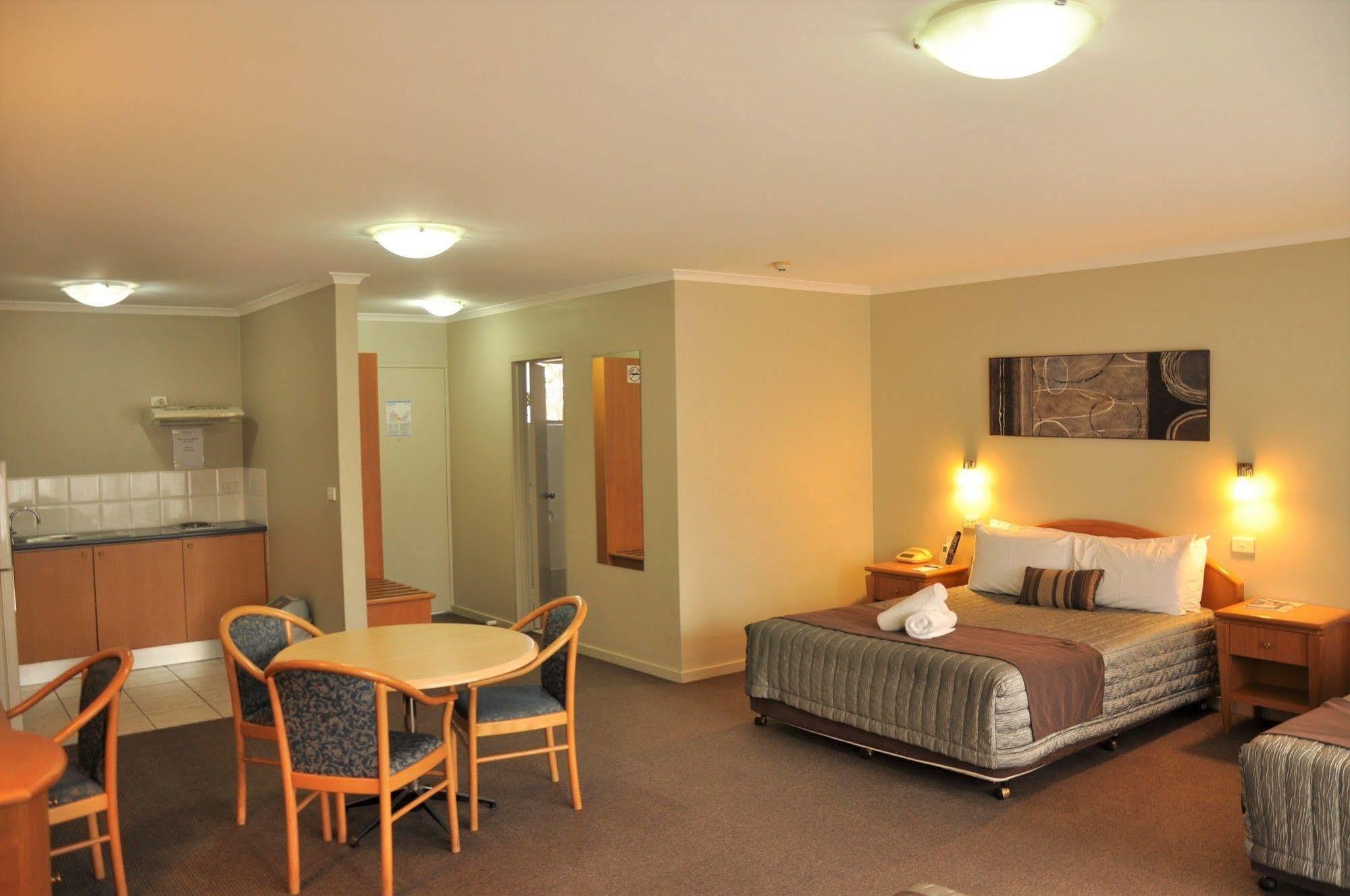 Chittaway Motel Tuggerah Exteriör bild